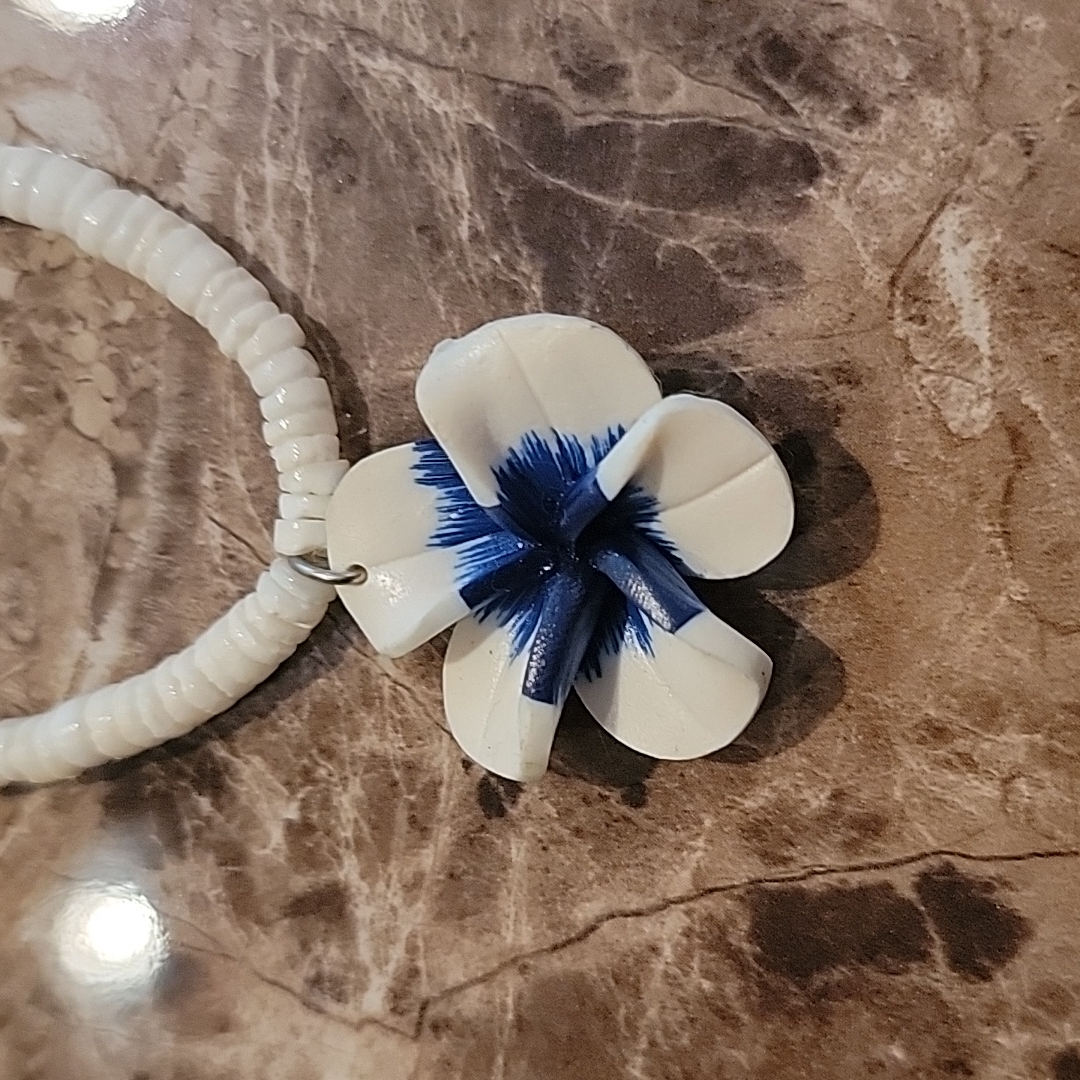 Panama Jack Puka Shell Necklace 16$